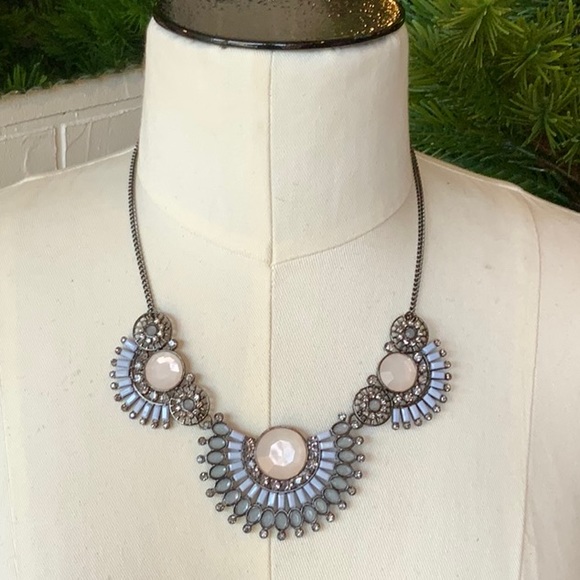 Park Lane statement necklace - Picture 5 of 9